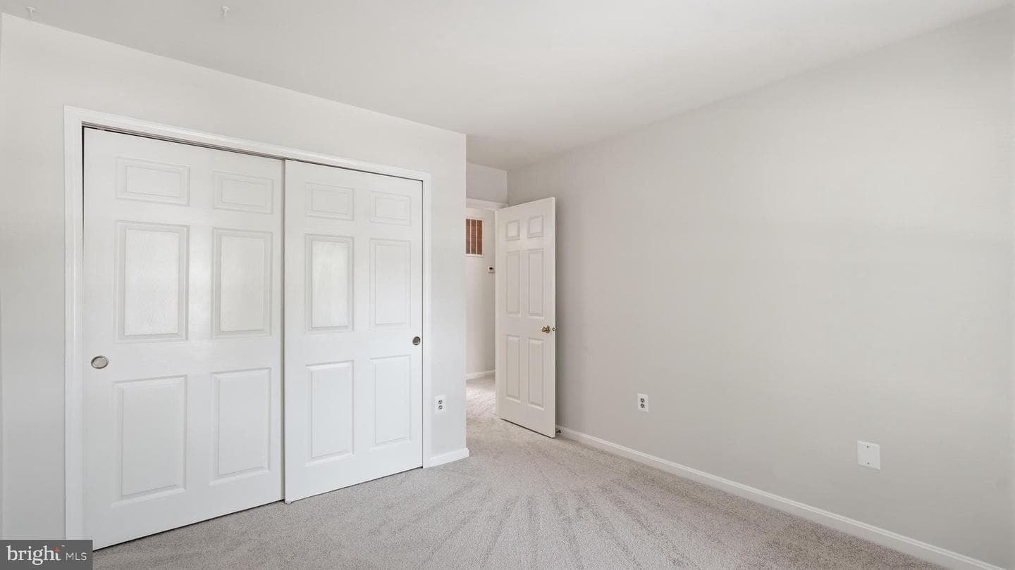 10319 Lee Manor Drive photo 18