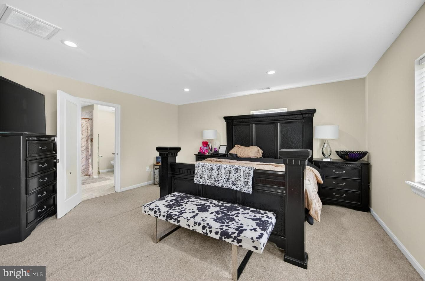 9525 Mckinley Avenue photo 30