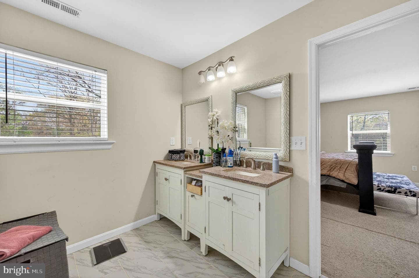 9525 Mckinley Avenue photo 36