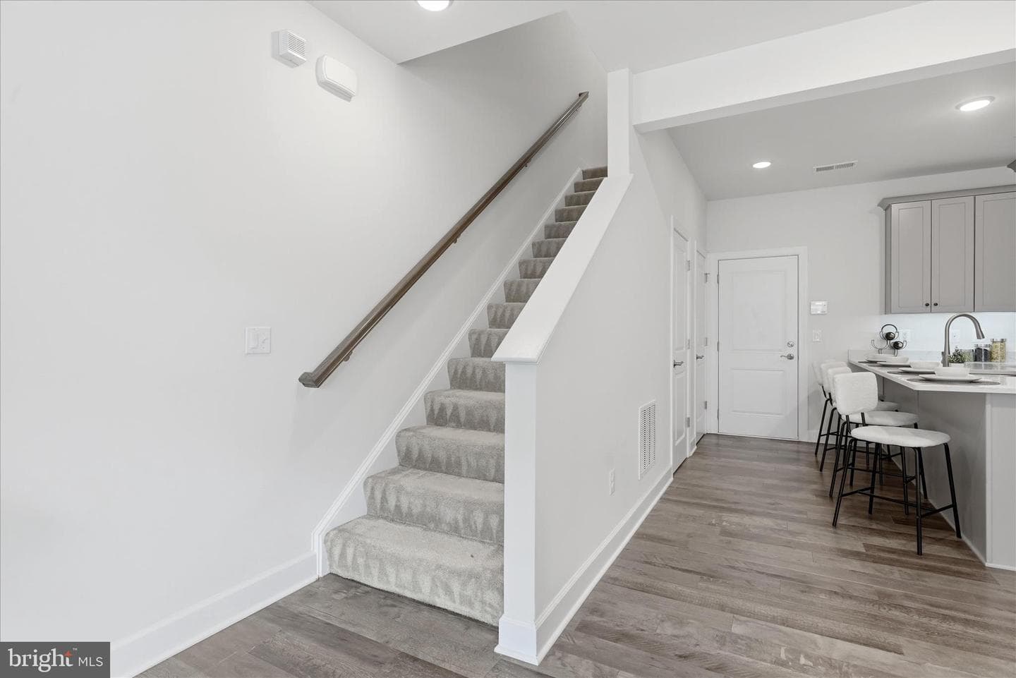 9815 Ames Drive photo 9