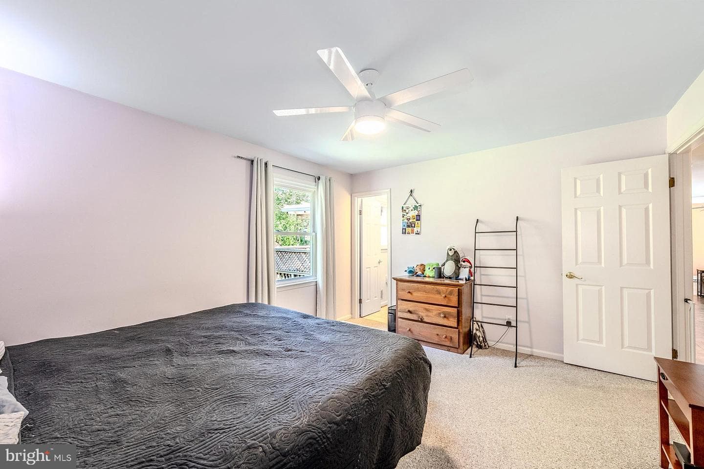 8914 Cherry Tree Lane photo 16
