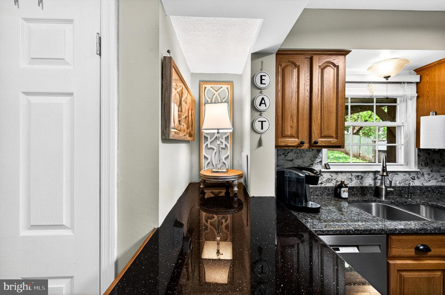 8745 Country Lane photo 28