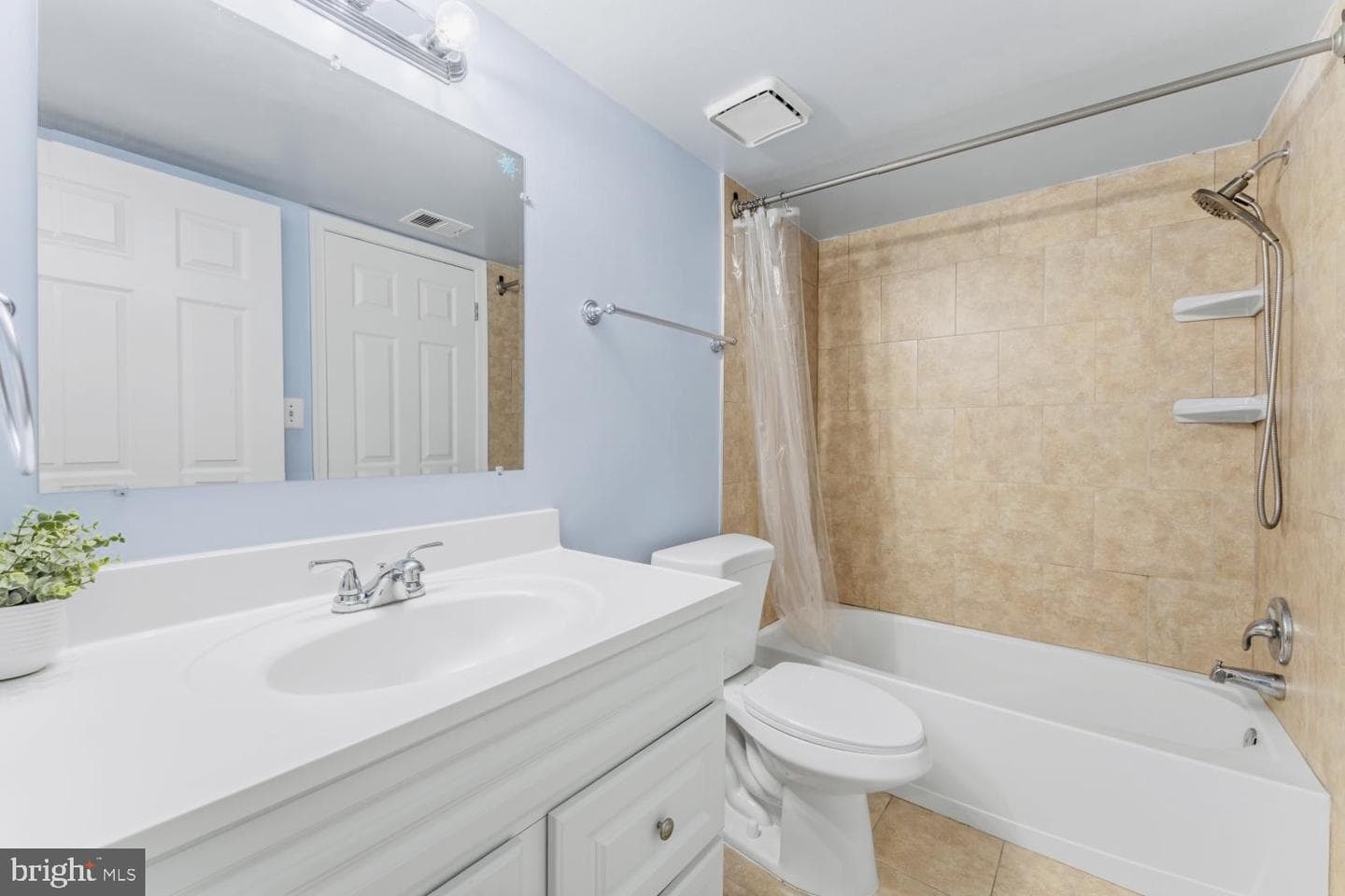 9560 Cannoneer Court #201 photo 19