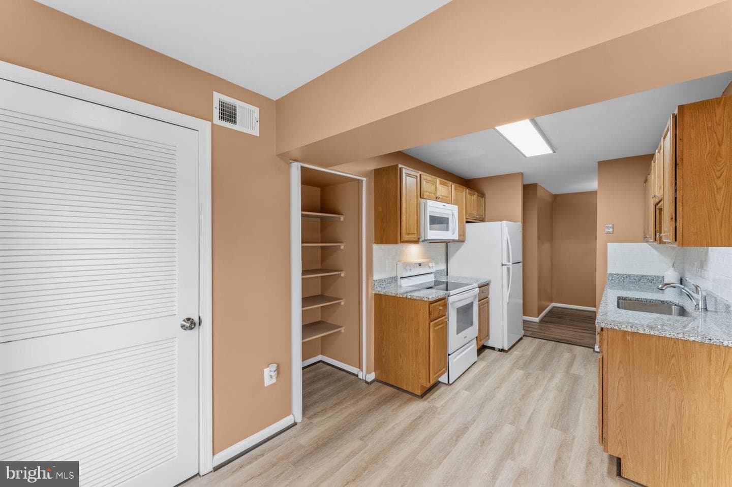 9560 Cannoneer Court #201 photo 7
