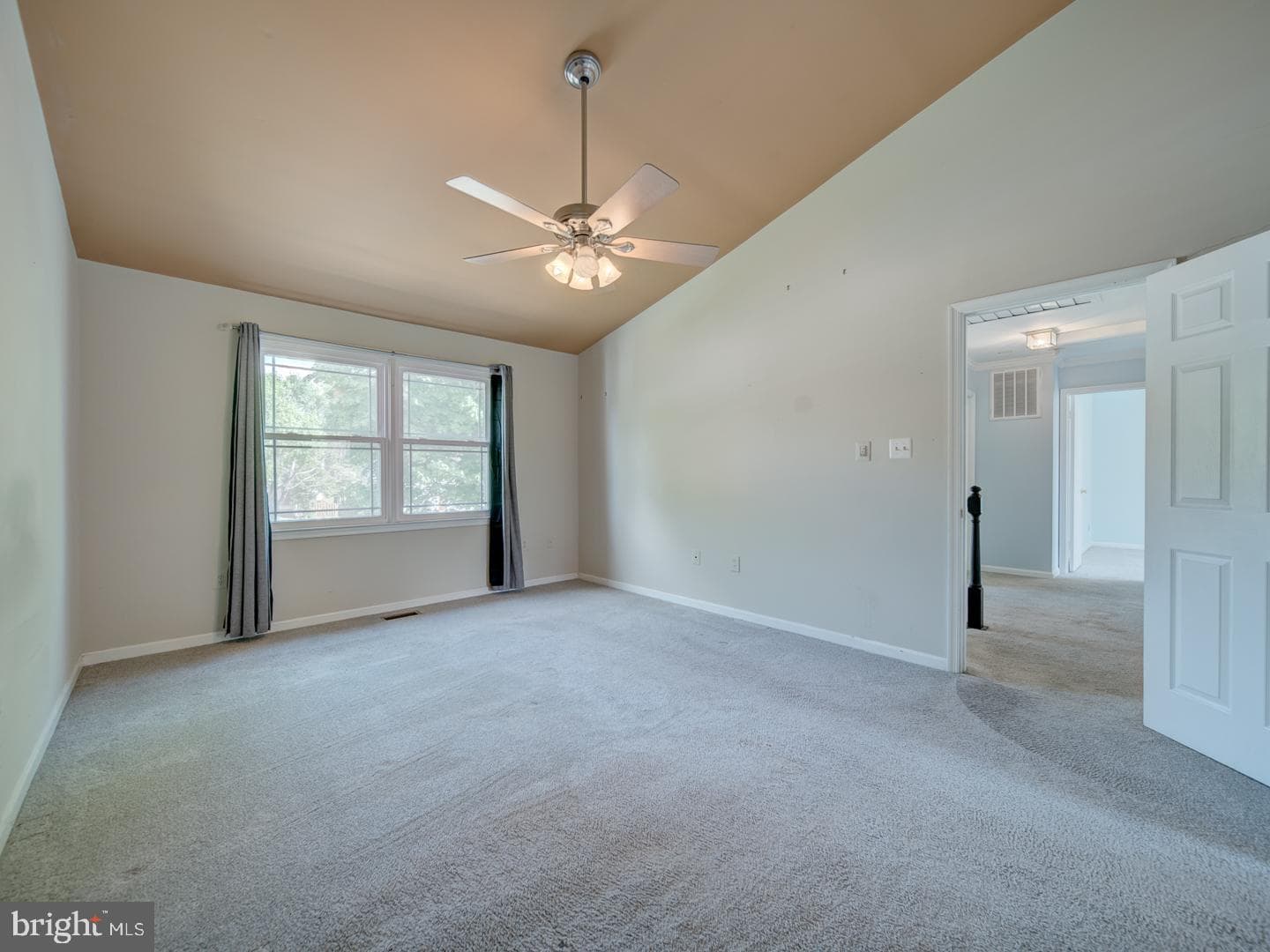 9618 Clover Hill Road photo 36