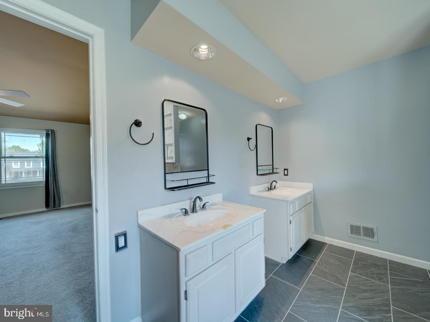 9618 Clover Hill Road photo 40