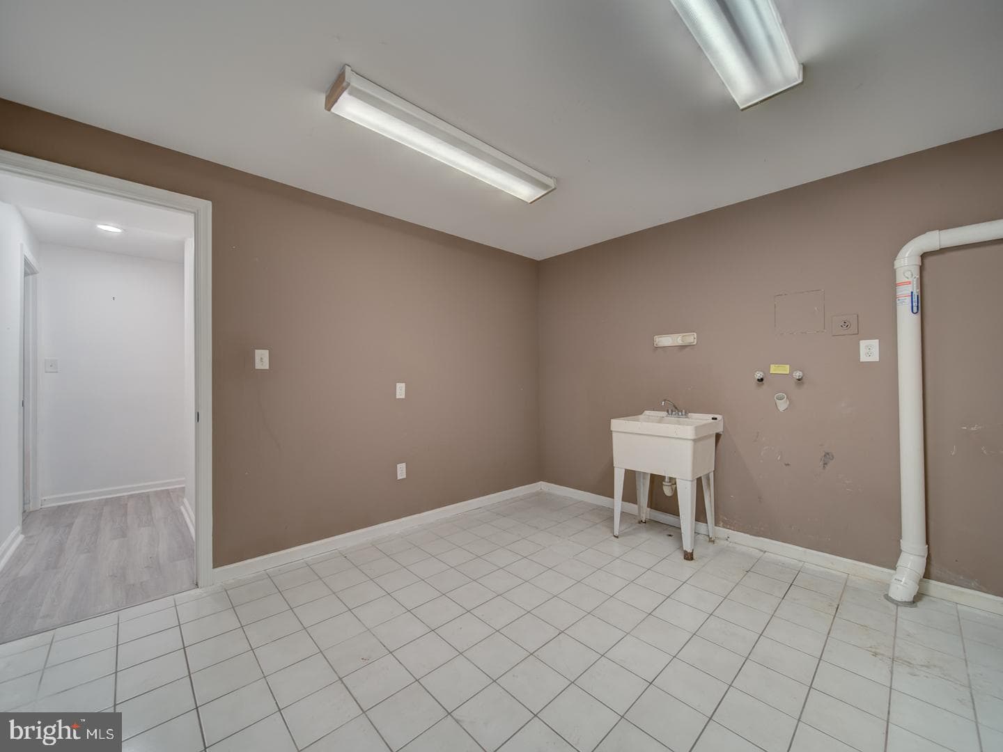 9618 Clover Hill Road photo 58