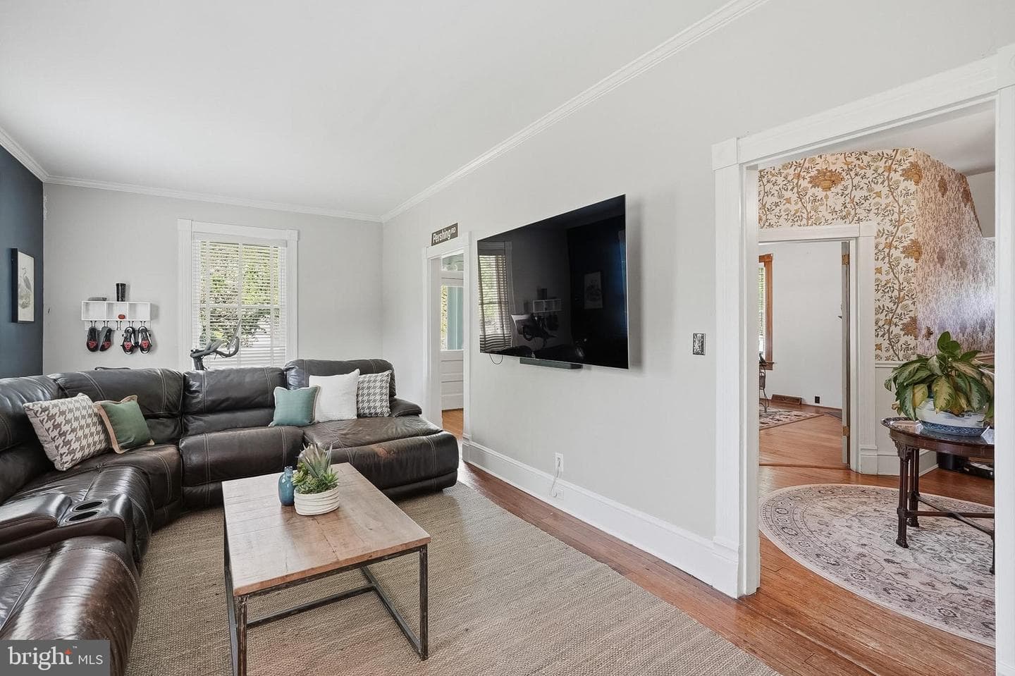 9026 Sudley Road photo 18