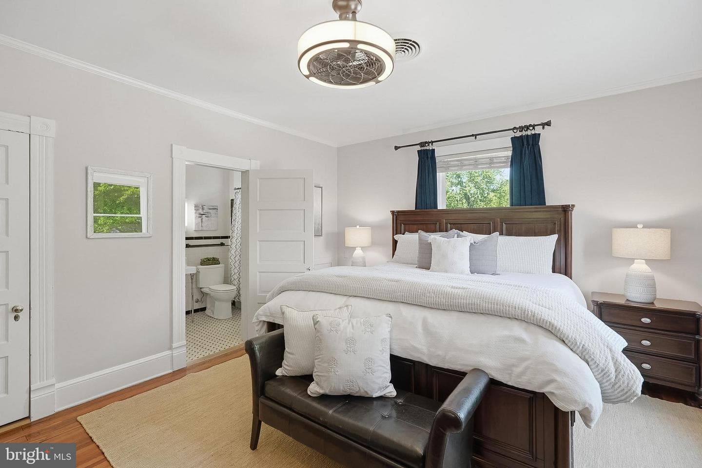 9026 Sudley Road photo 23