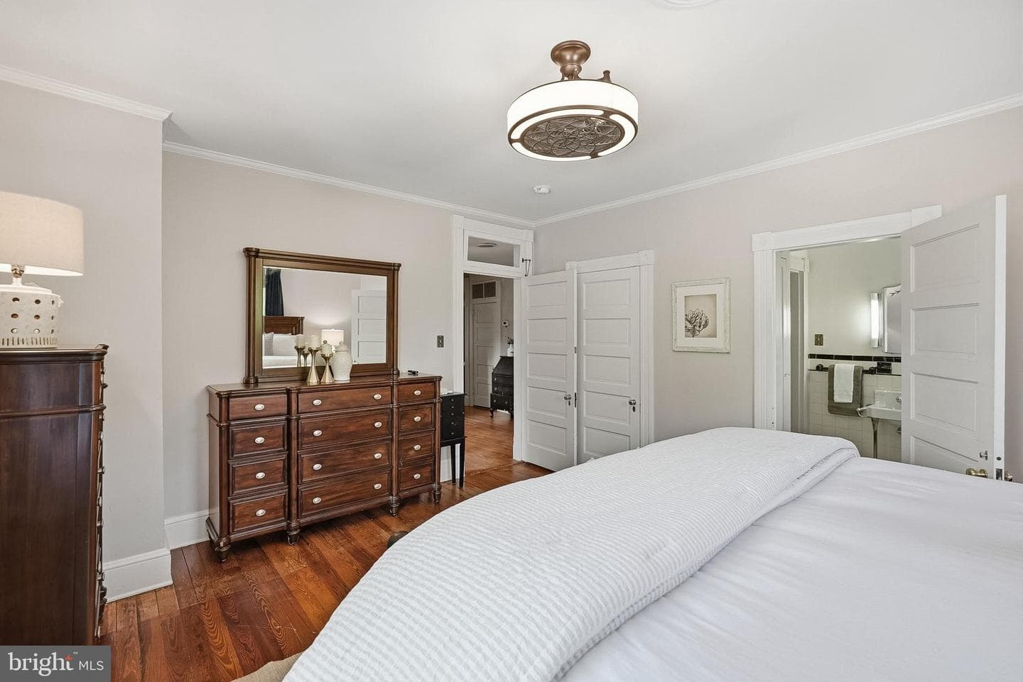 9026 Sudley Road photo 24