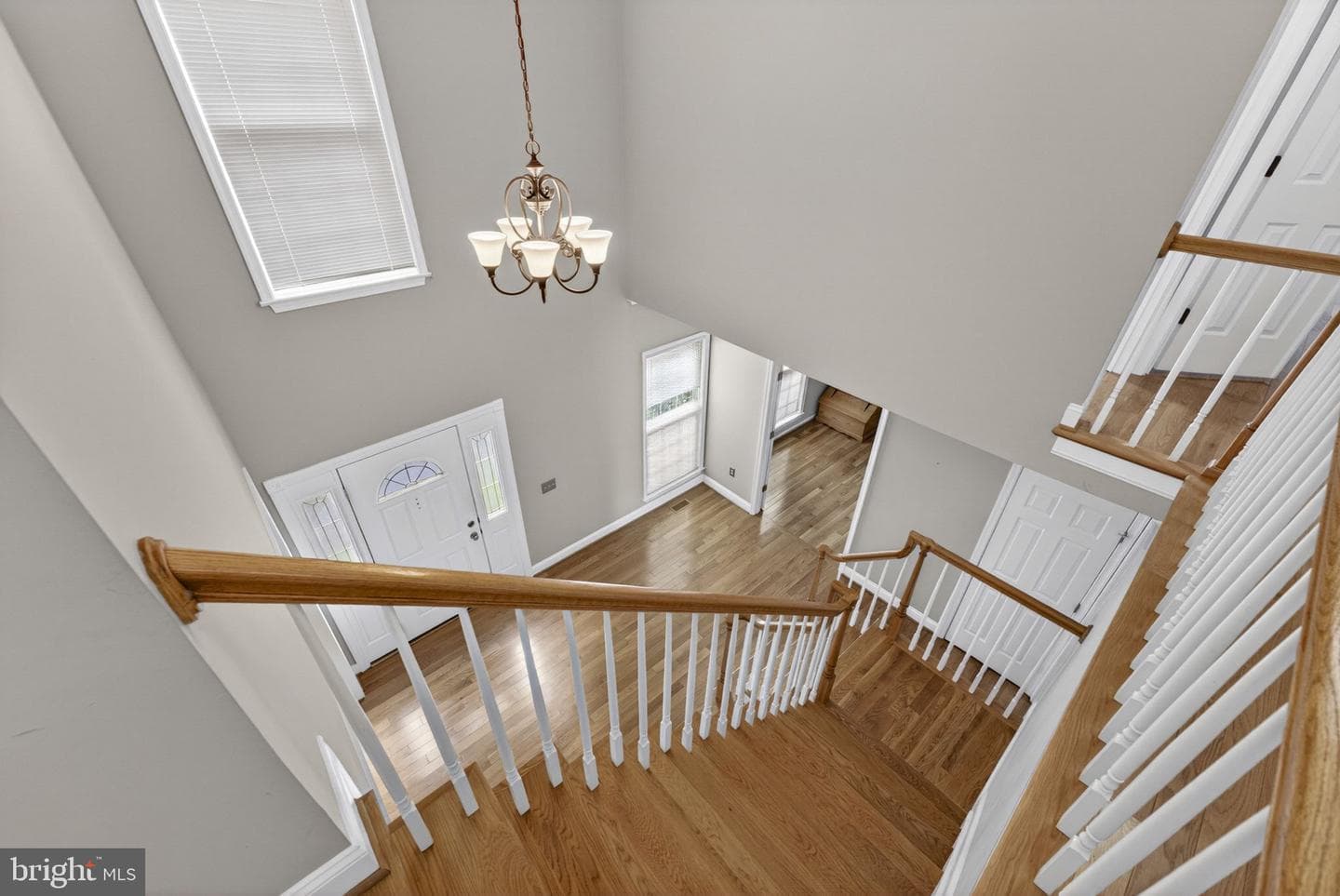 9516 Oakenshaw Drive photo 38