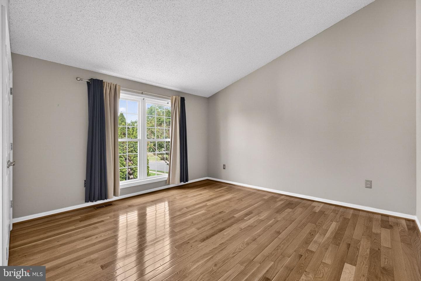 9516 Oakenshaw Drive photo 53