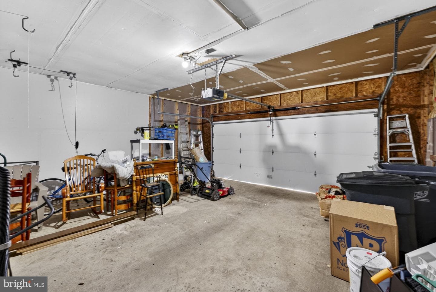 9516 Oakenshaw Drive photo 58