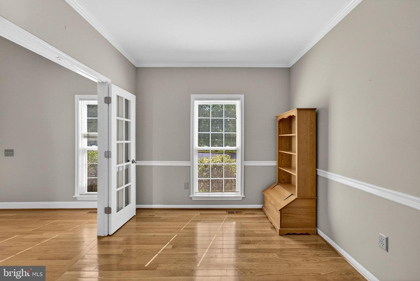 9516 Oakenshaw Drive photo 8