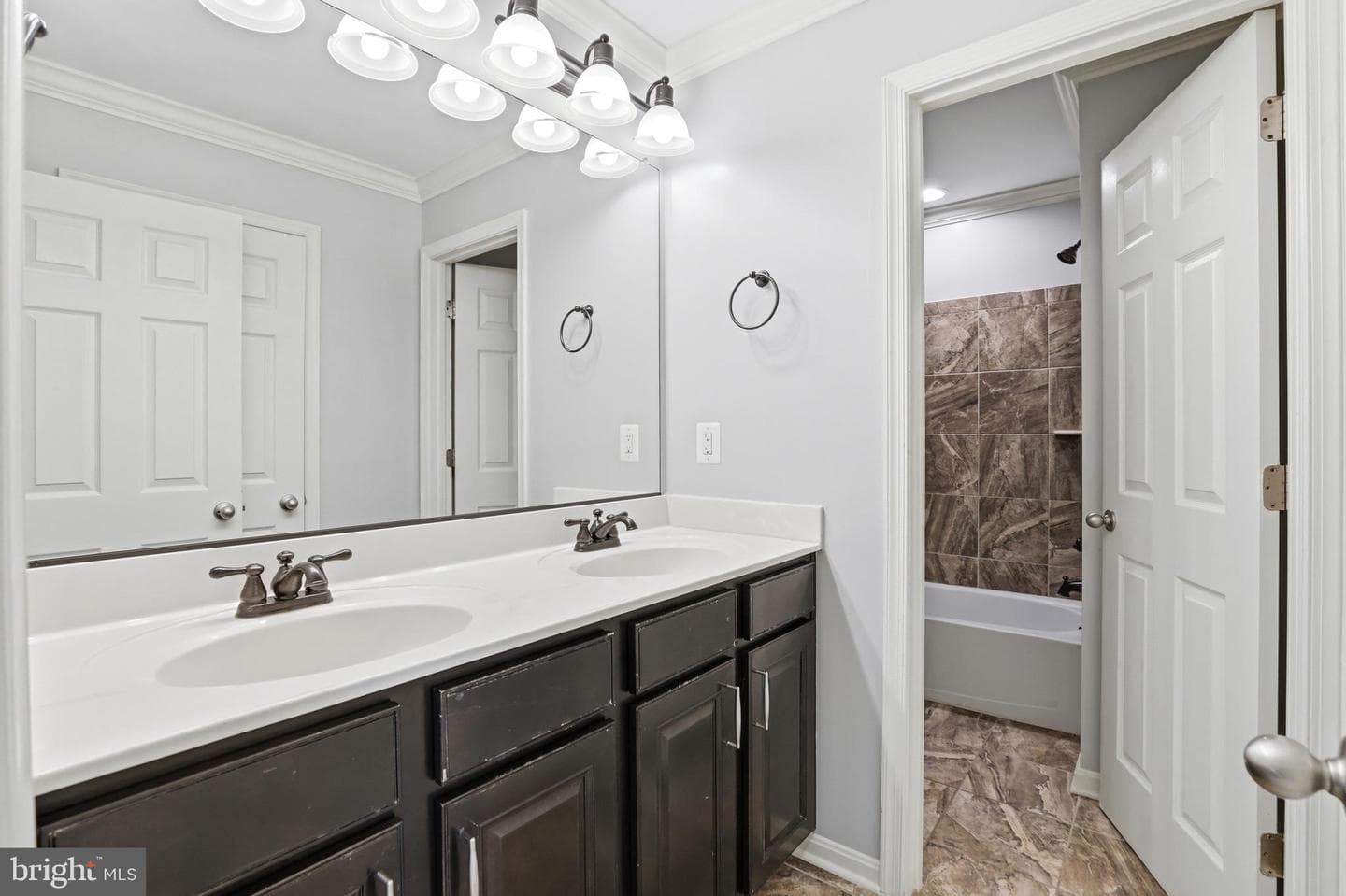 10271 Hastings Drive photo 43