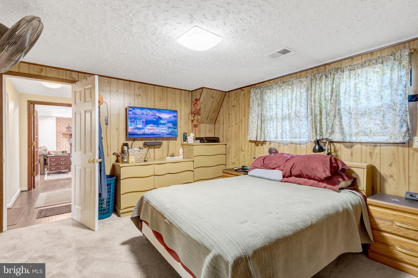 9231 Landgreen Street photo 38