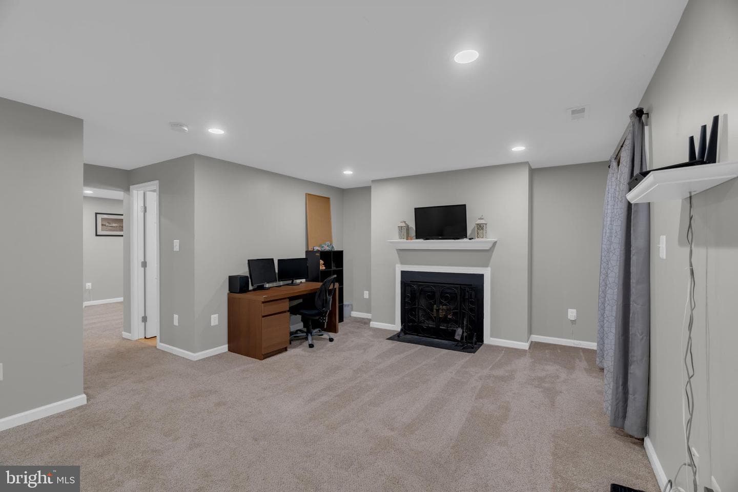 8683 Point Of Woods Drive photo 44