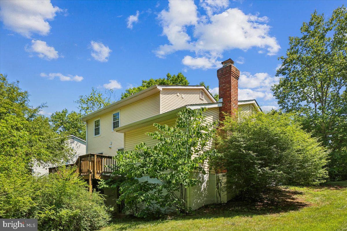 8746 Country Lane photo 35