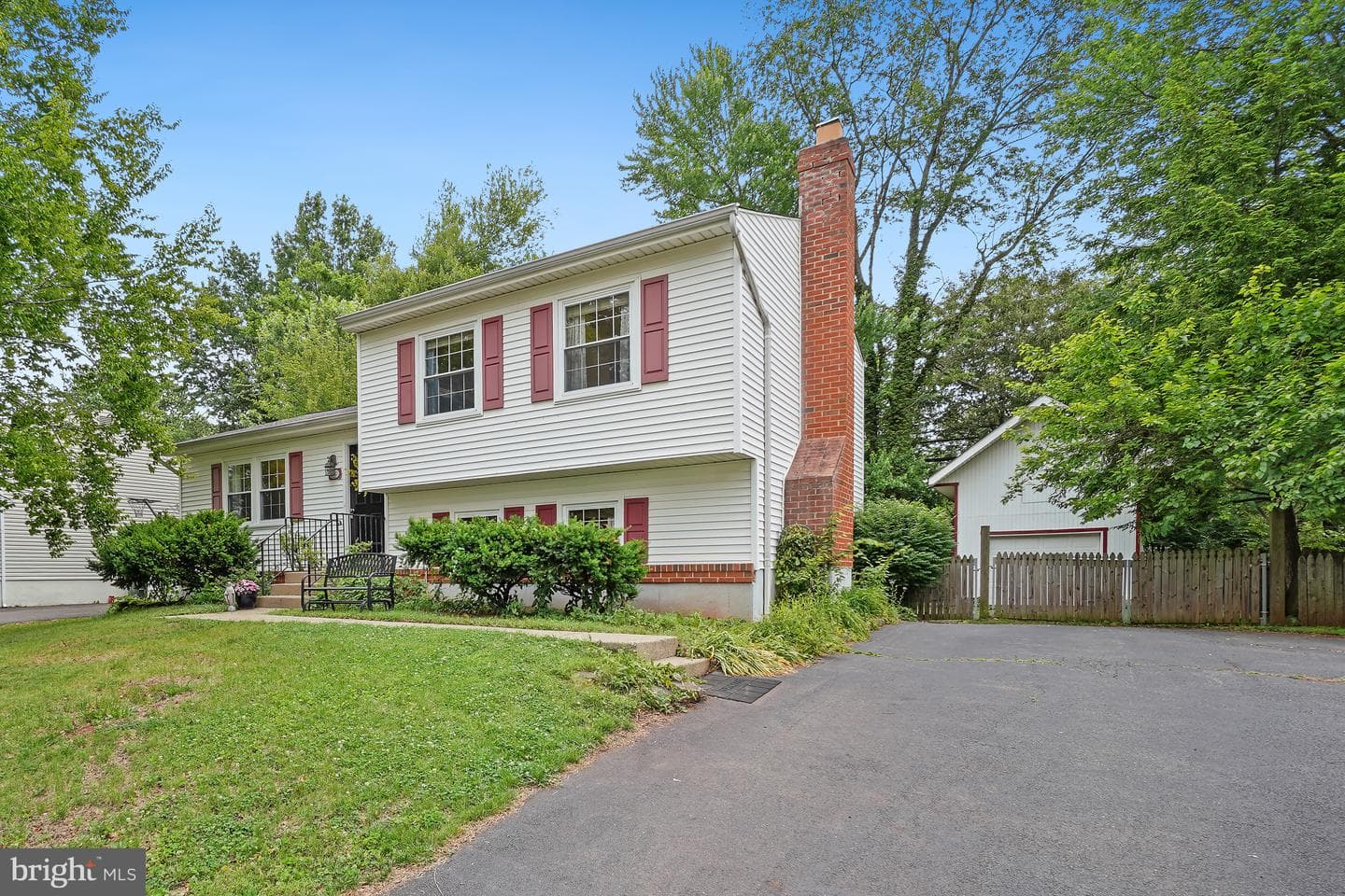 9203 Landgreen Street photo 23