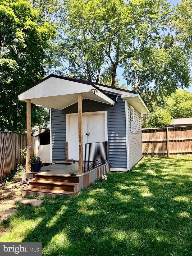 8580 King Carter Street photo 29