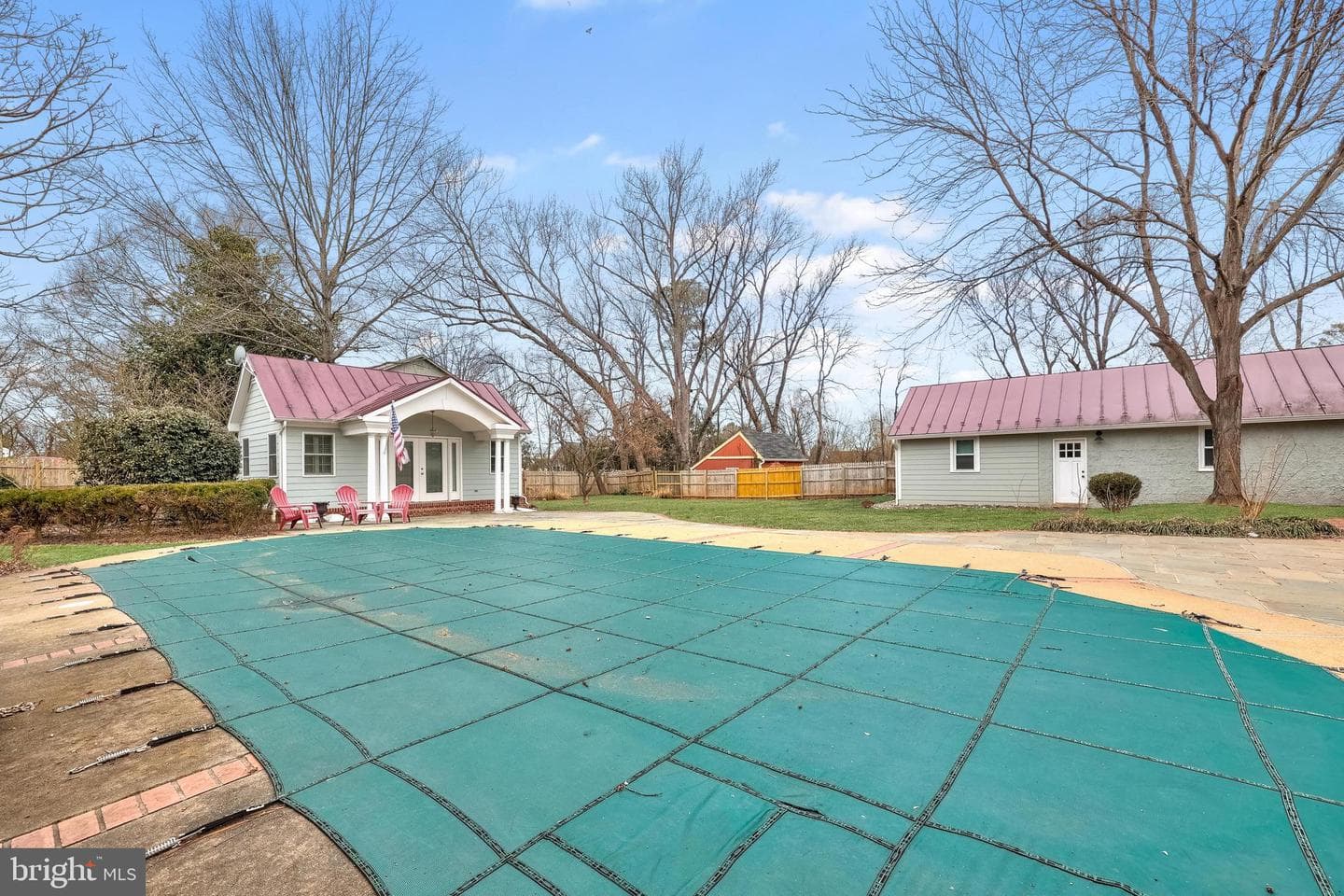 9016 Grant Avenue photo 45