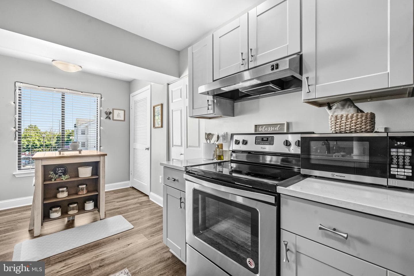 8372 Buttress Lane #201 photo 11
