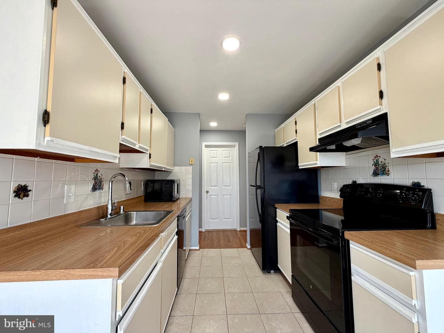 9563 Battery Heights Boulevard #204 photo 11