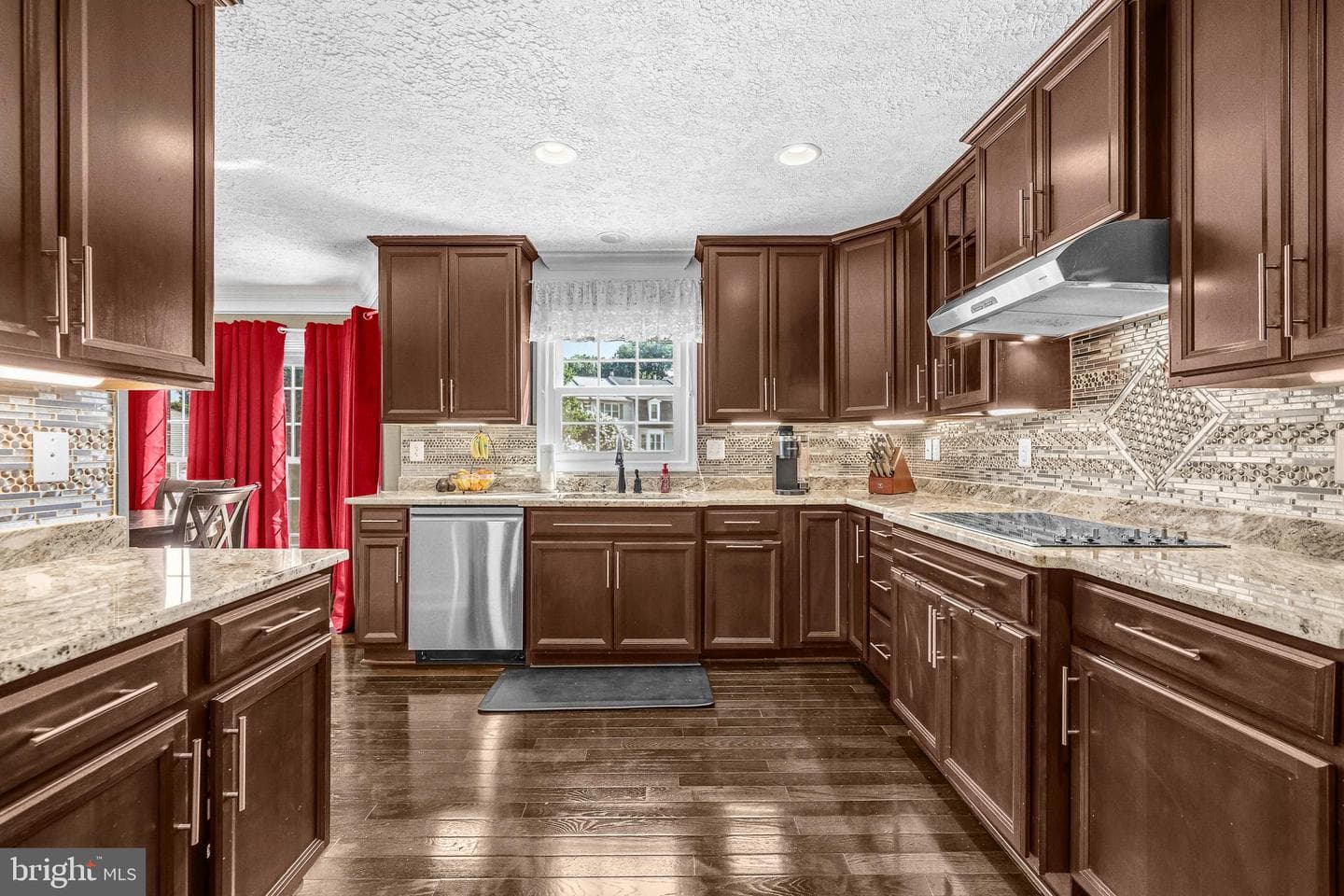 8984 Cannon Ridge Drive photo 7
