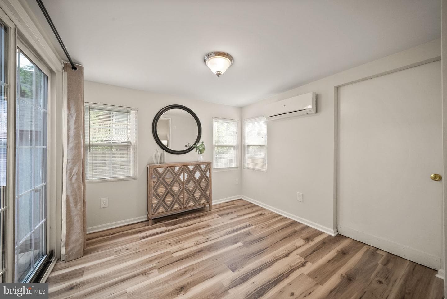 9235 Prince William Street photo 21