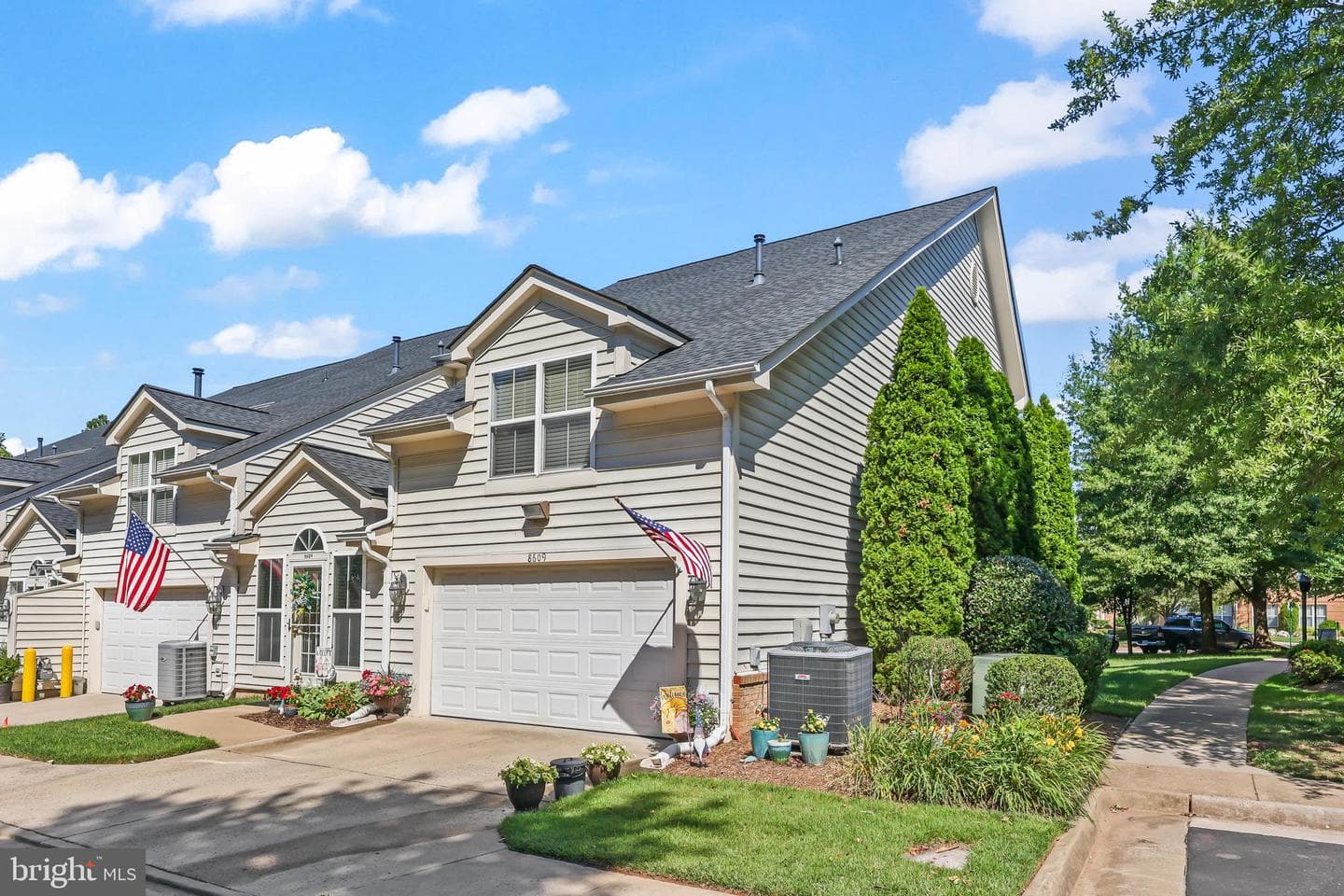8609 Liberty Trail photo 38