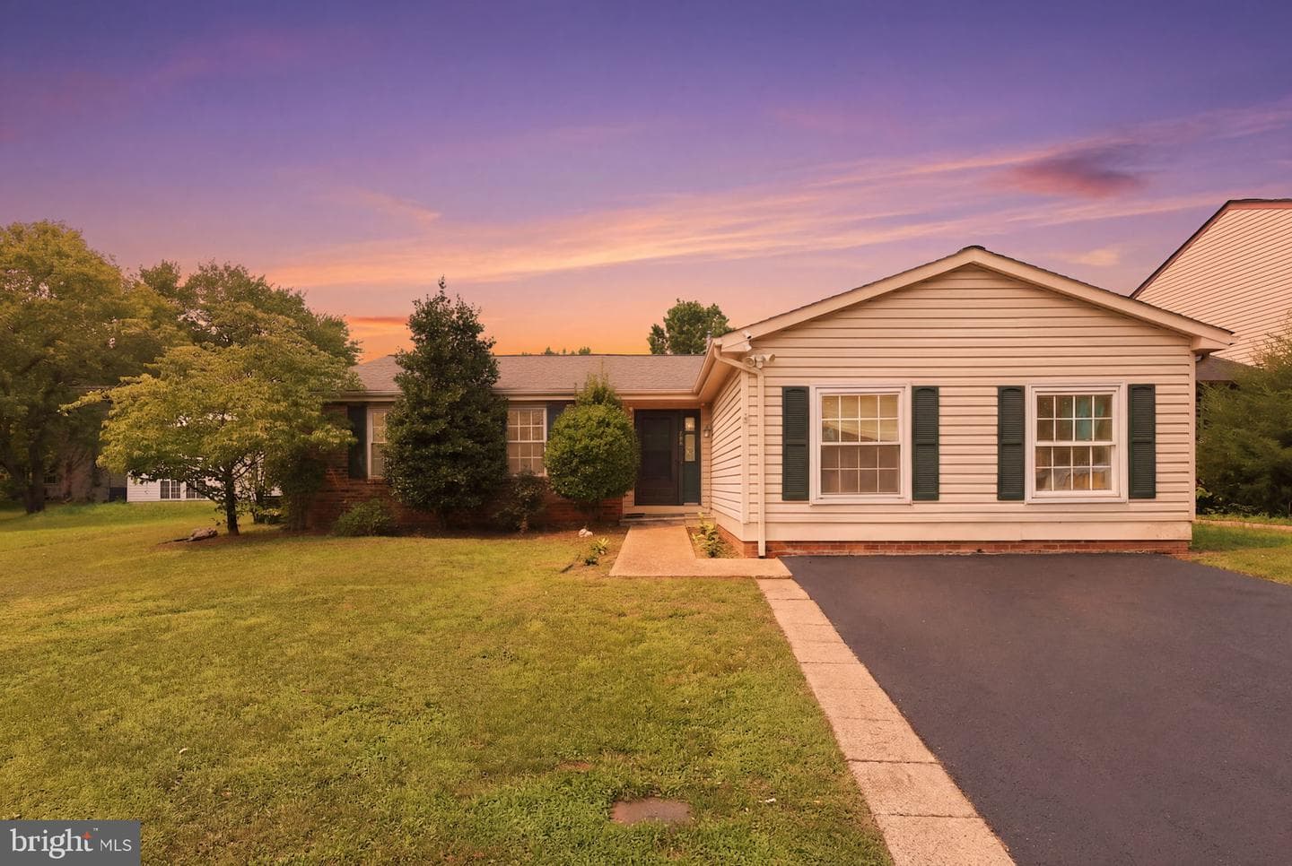 10221 Foxborough Court, Manassas