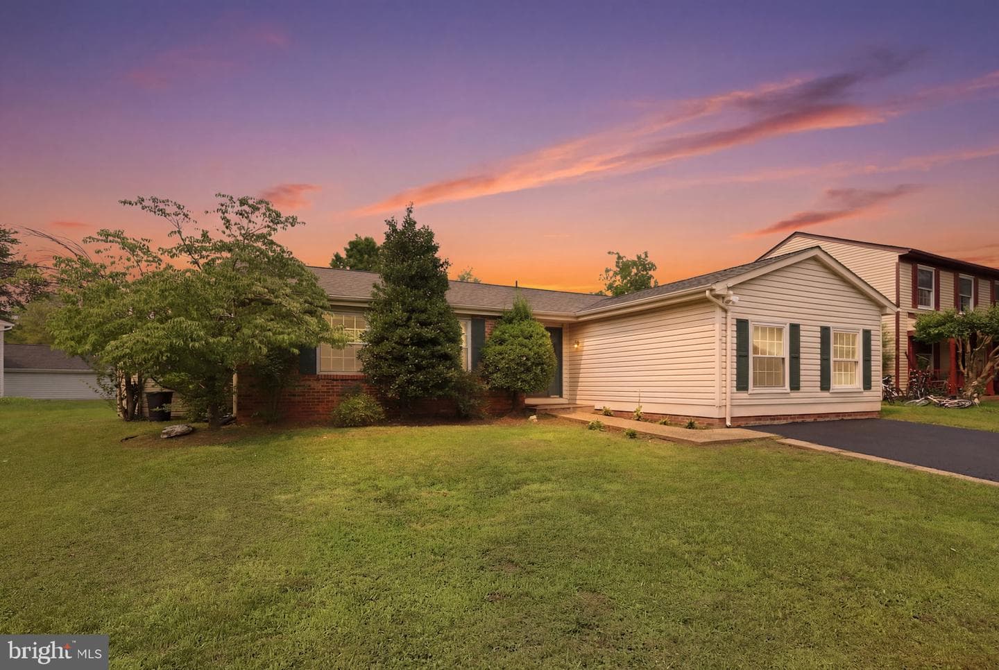 10221 Foxborough Court, Manassas
