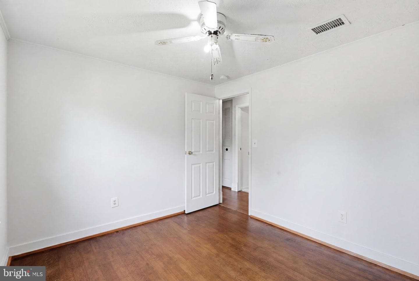 10221 Foxborough Court photo 28