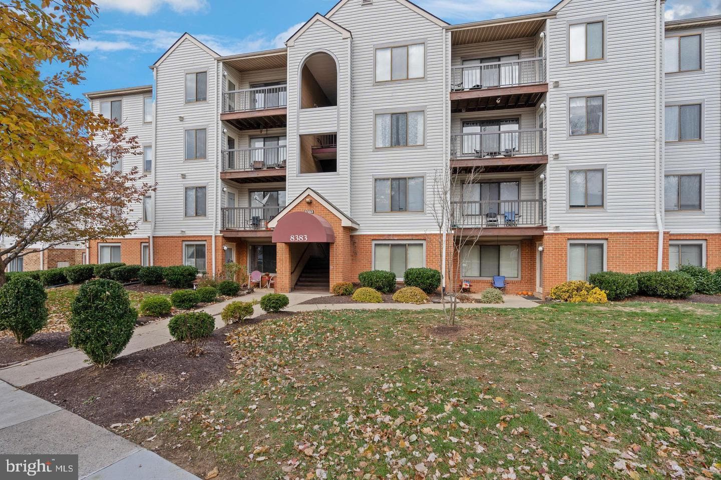 8383 Buttress Lane #302 photo 3