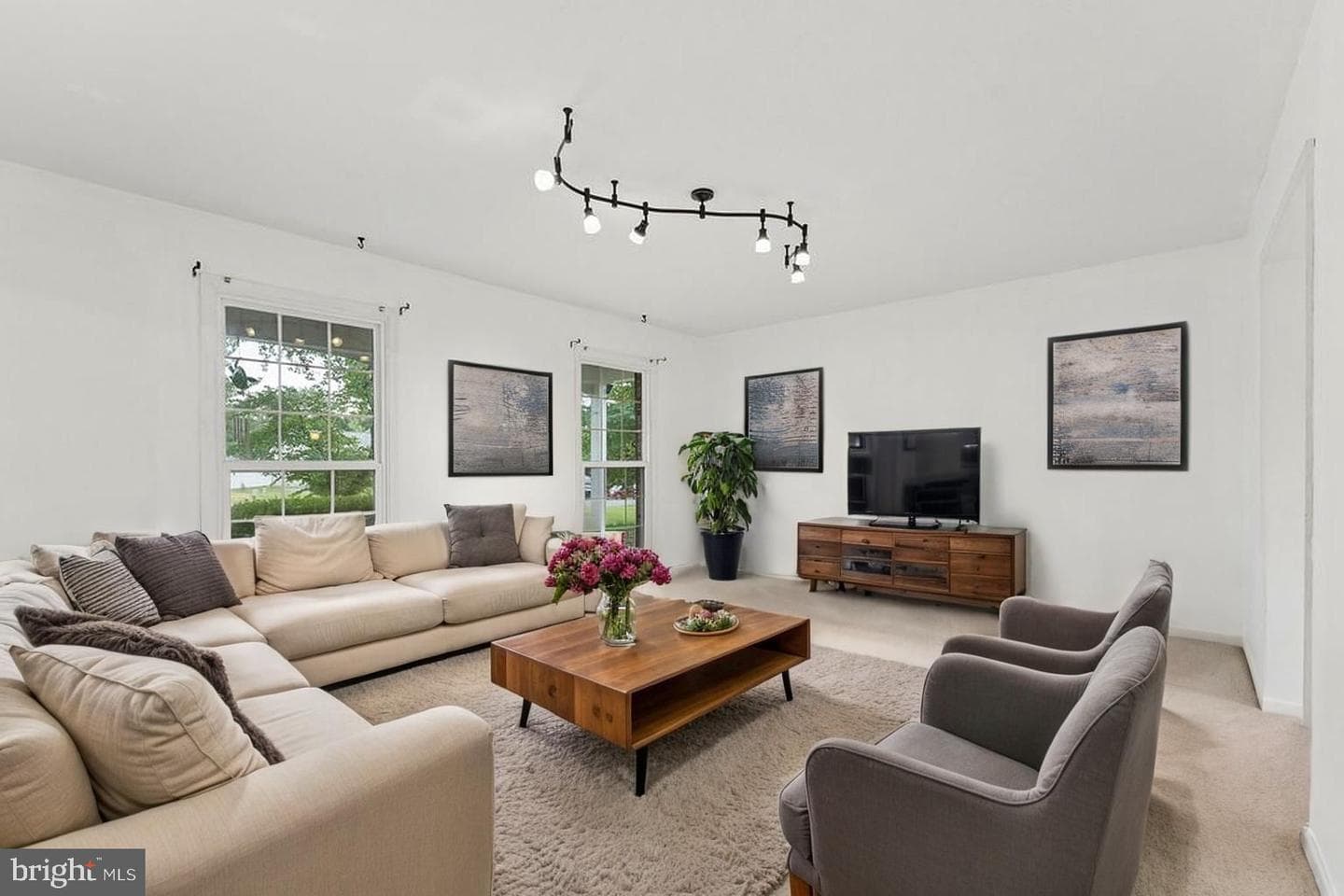 9622 Autumn Place photo 7