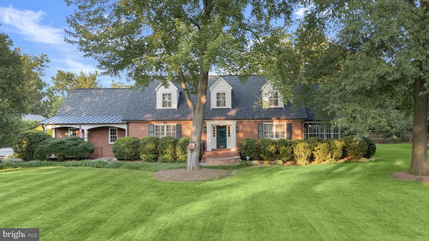9305 Main St, Manassas