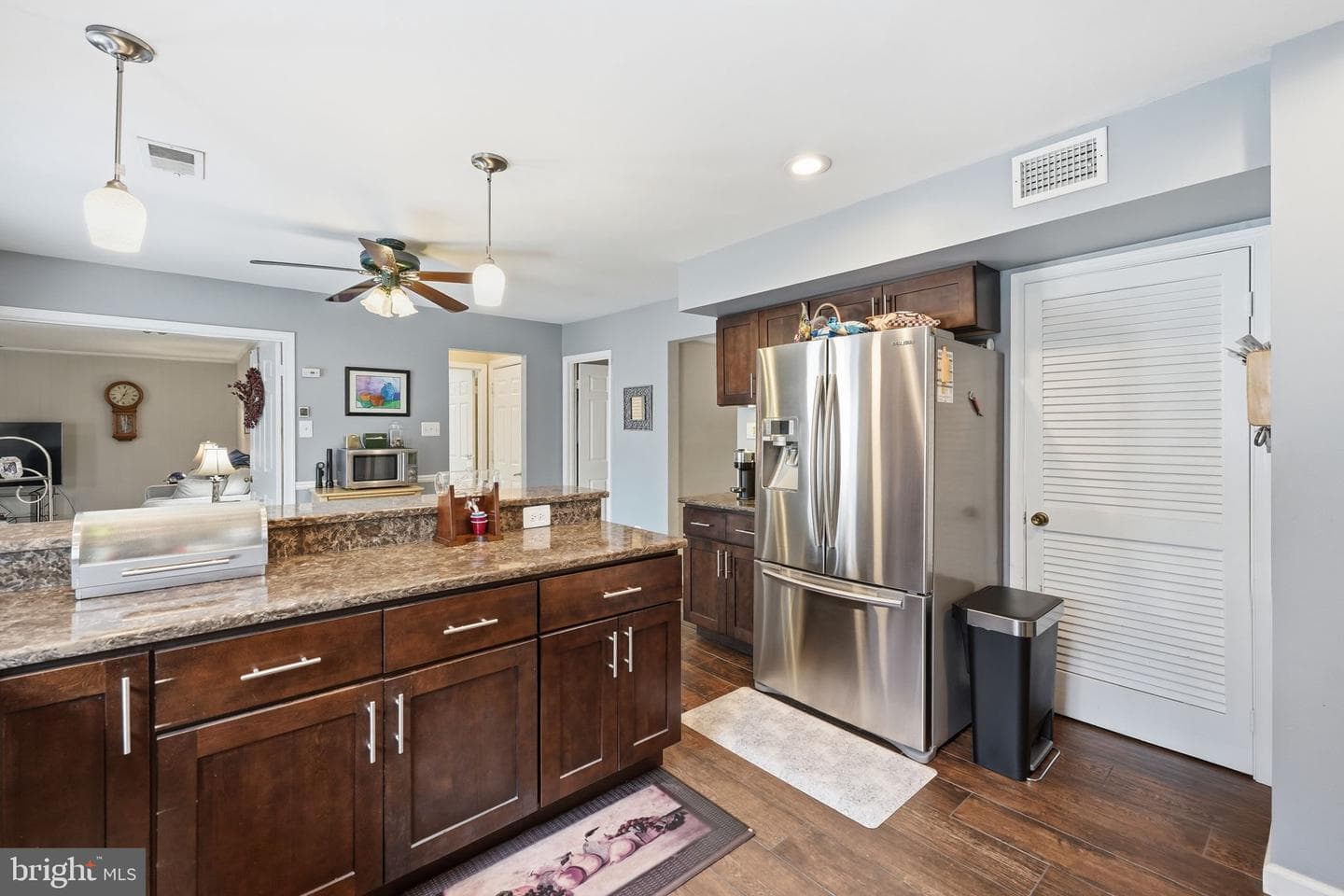 8878 Sweetbriar Street photo 12