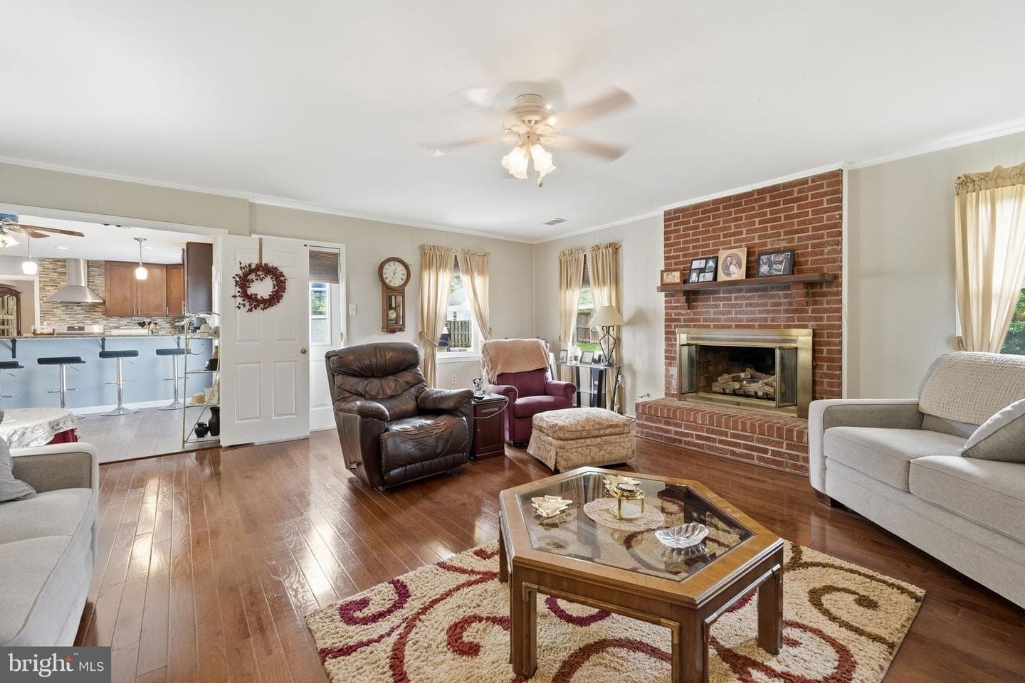 8878 Sweetbriar Street photo 7