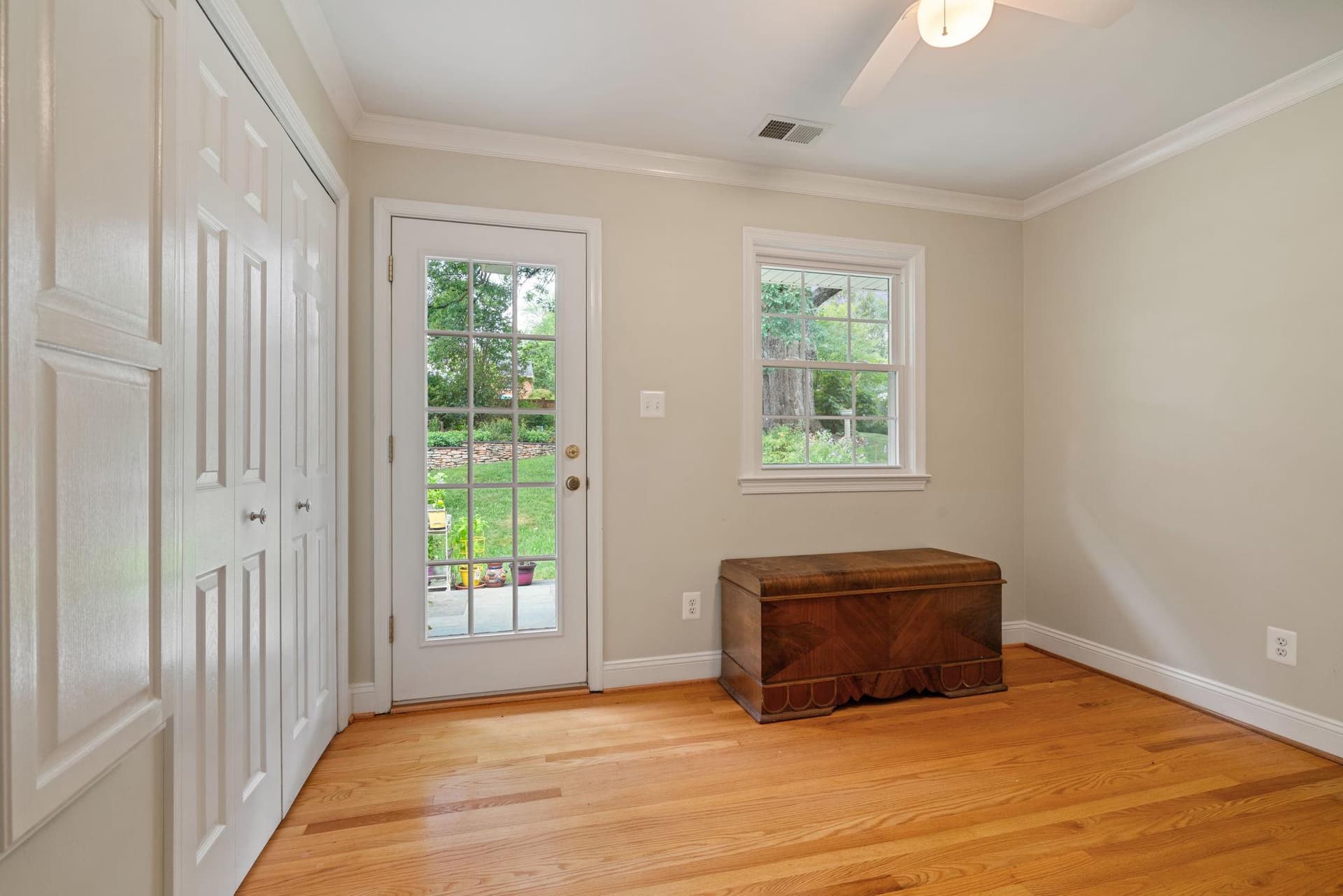 9405 Beauregard Avenue photo 34