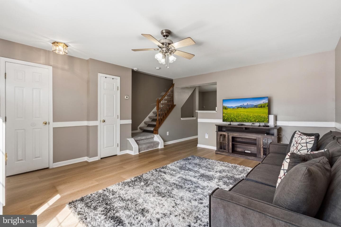 9504 Ninebark Court photo 3