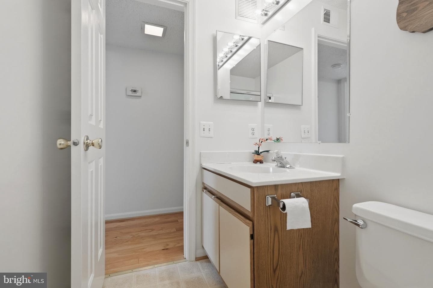 9220 Caspian Way #201 photo 28