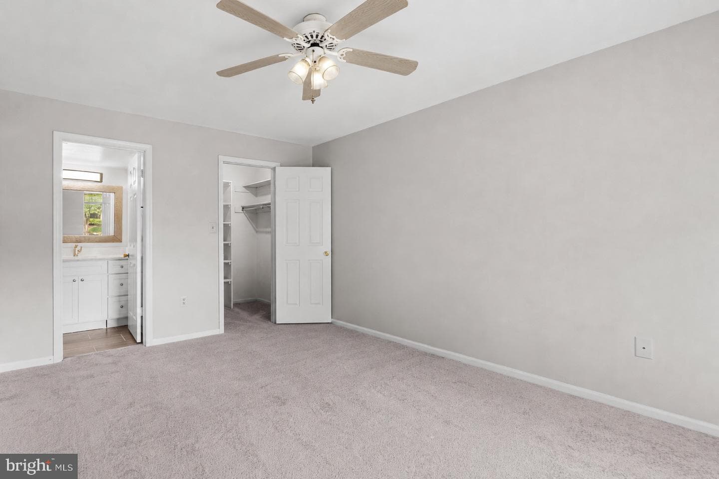 9574 Jayhawk Terrace #102 photo 13