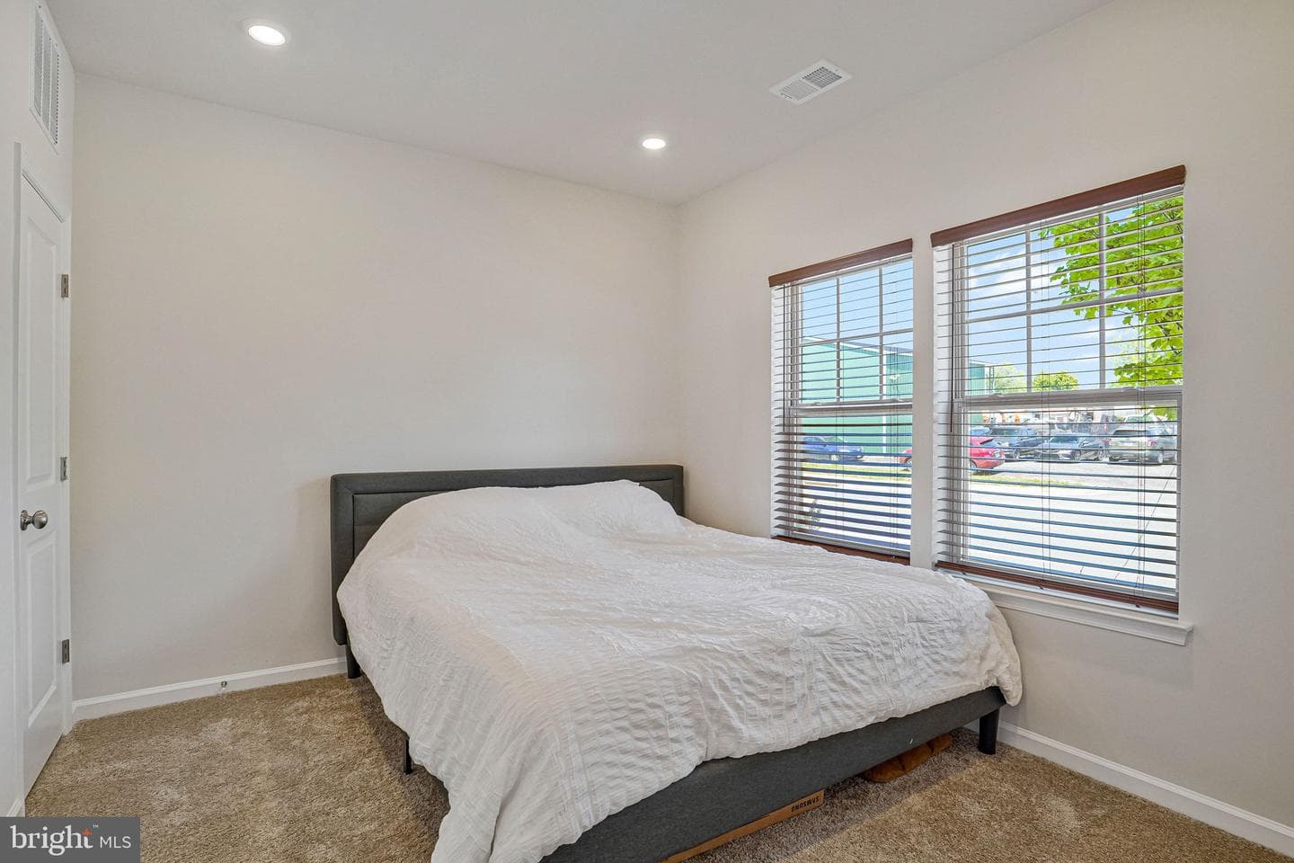 9459 Prince William Street photo 22