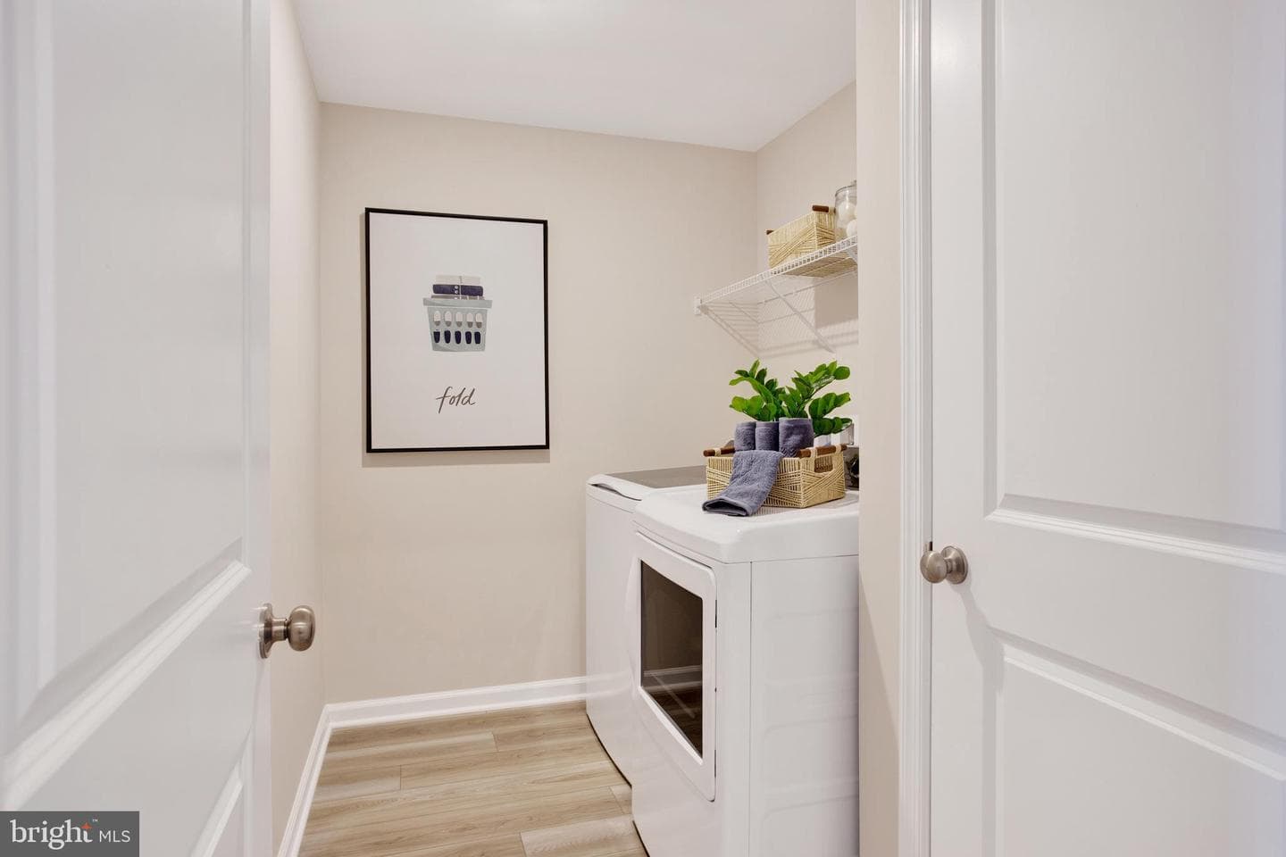 9646 Hummingbird Way photo 23