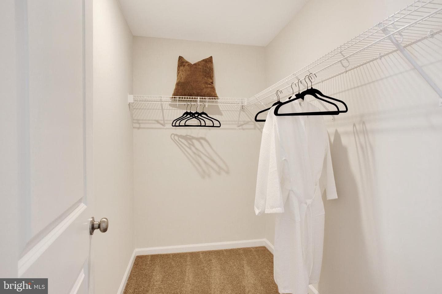 9638 Hummingbird Way photo 17