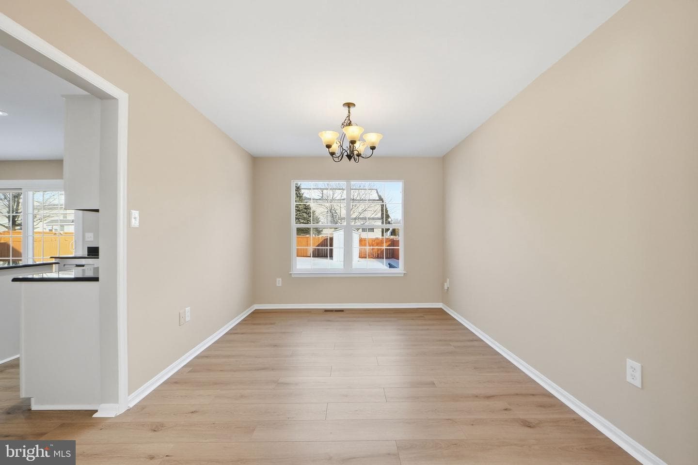 9231 Stephanie Street photo 11