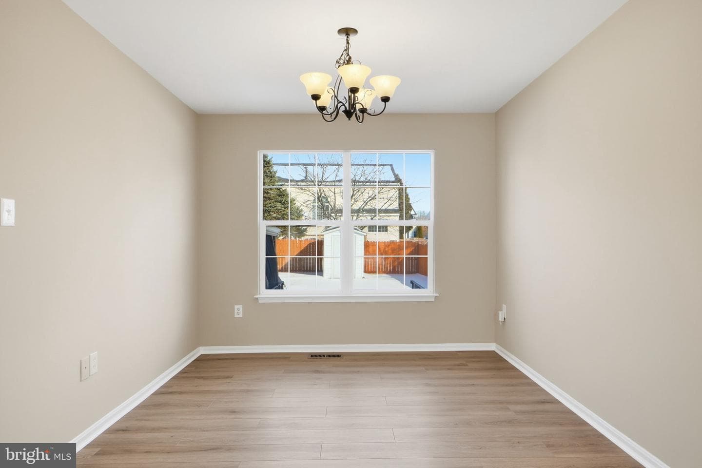 9231 Stephanie Street photo 12