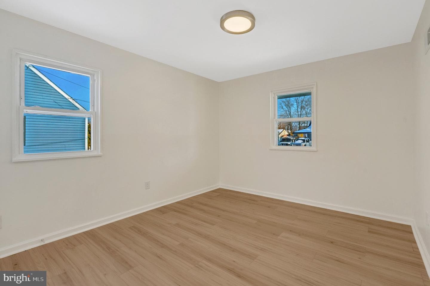122 Scott Drive photo 30