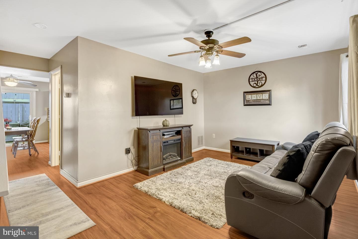 8667 Madera Court photo 2