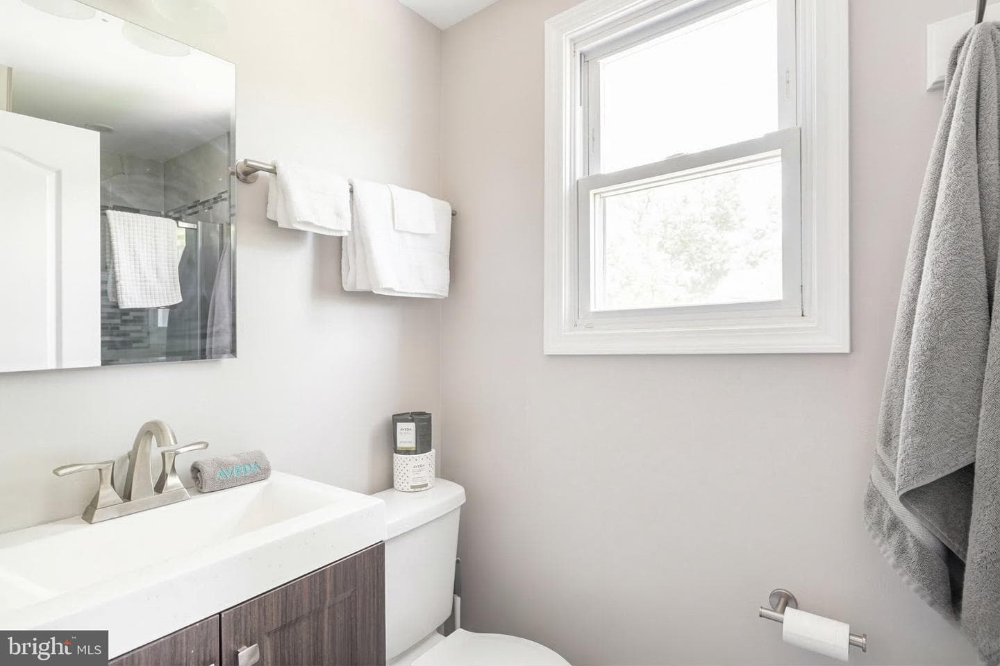 92 Meeker Court photo 17